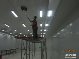 沈陽于洪區(qū)精品家庭保潔推薦 我愛我家家政保潔，擦玻璃服務專業(yè)到位